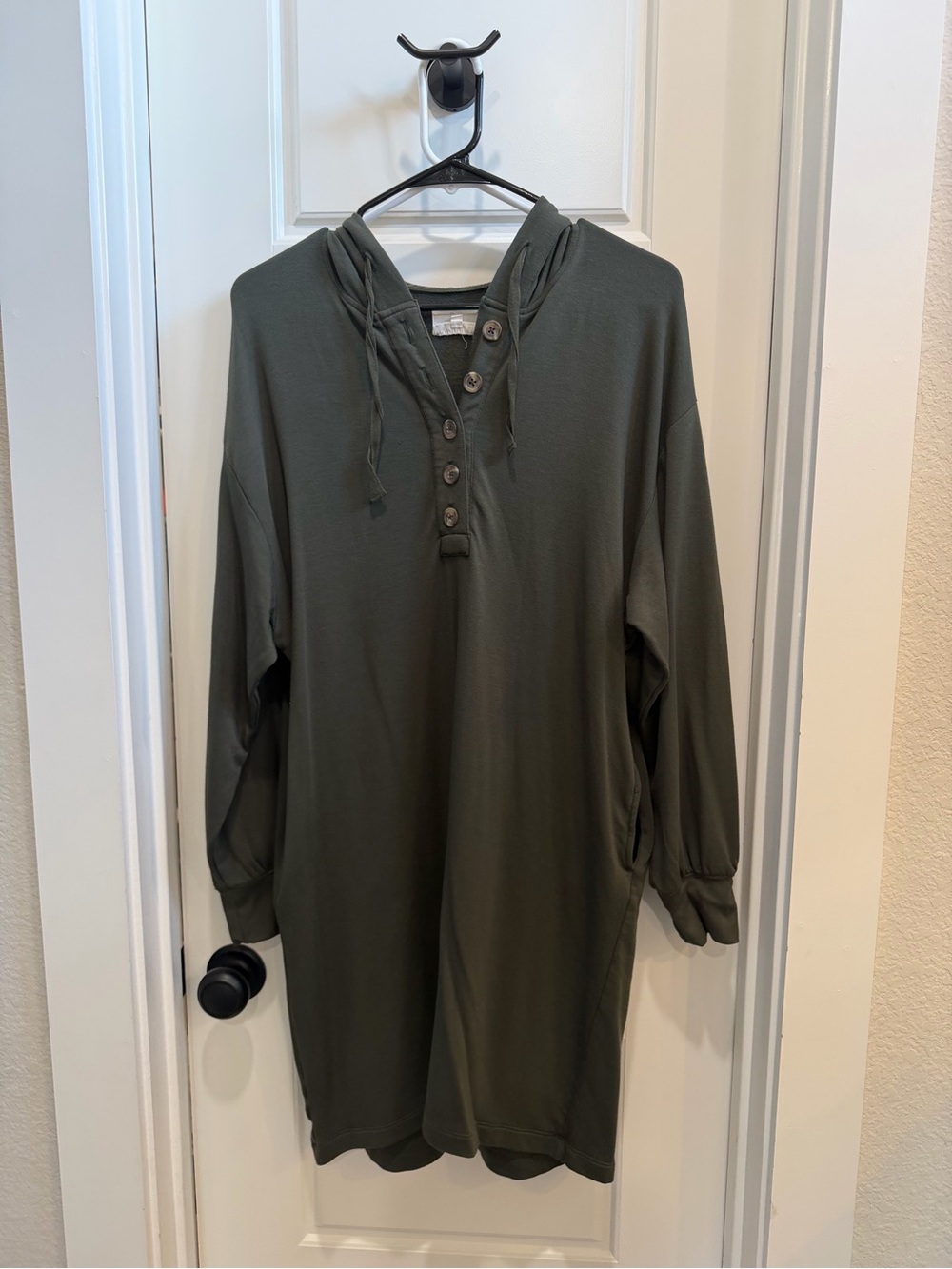 Lou & Grey Men's Olive Green Hooded Henley Dress
